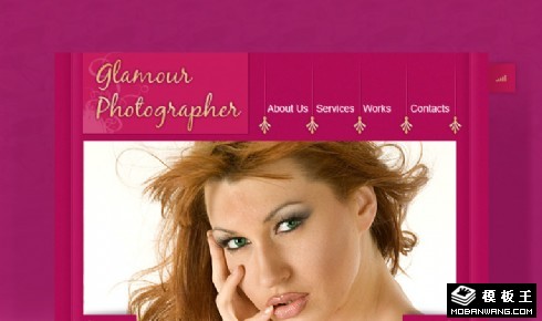 粉红魅力时尚摄影网页模板