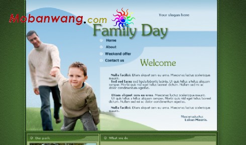 家庭出游的一天网页模板