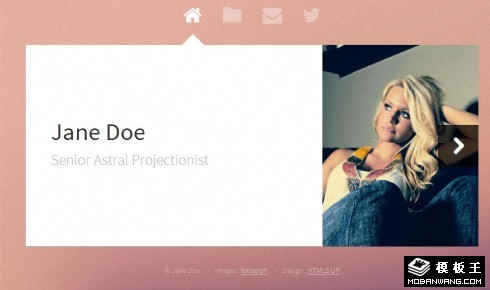 粉红图片展示响应式网页模板