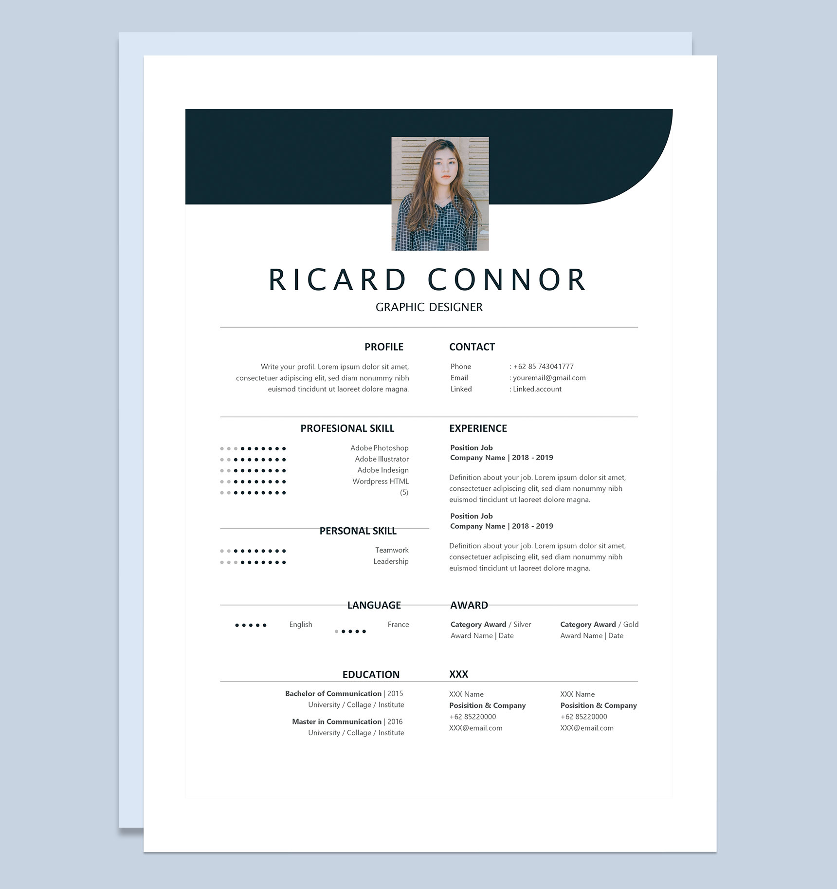 简约风创意设计总监求职通用个人简历Word模板